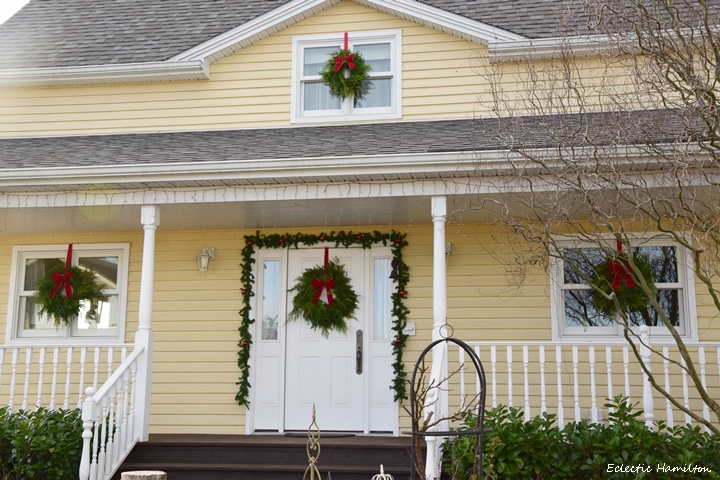 Weihnachtsdeko DIY Kranz Thuja und Buchs selber machen für Haustür und Eingangsbereich, Christmas Wreath, Deko Dekoration, Tür Fenster weihnachtlich Eingang Kränze