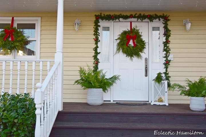 Weihnachtsdeko DIY Kranz Thuja und Buchs selber machen für Haustür und Eingangsbereich, Christmas Wreath, Deko Dekoration, Tür Fenster weihnachtlich Eingang