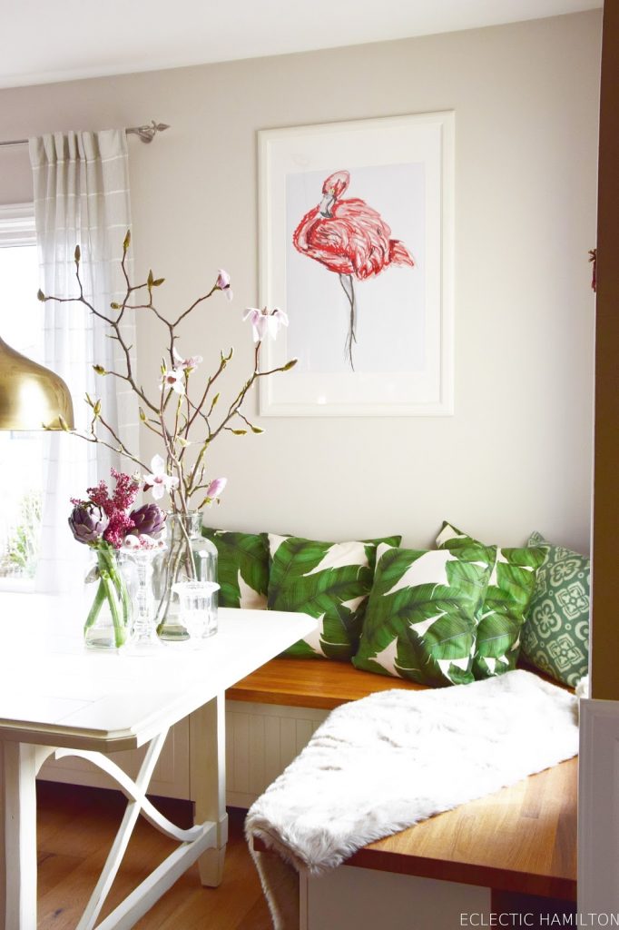 Ideen für ein schnelle Sommerdeko im Esszimmer: Flamingo an die Wand!