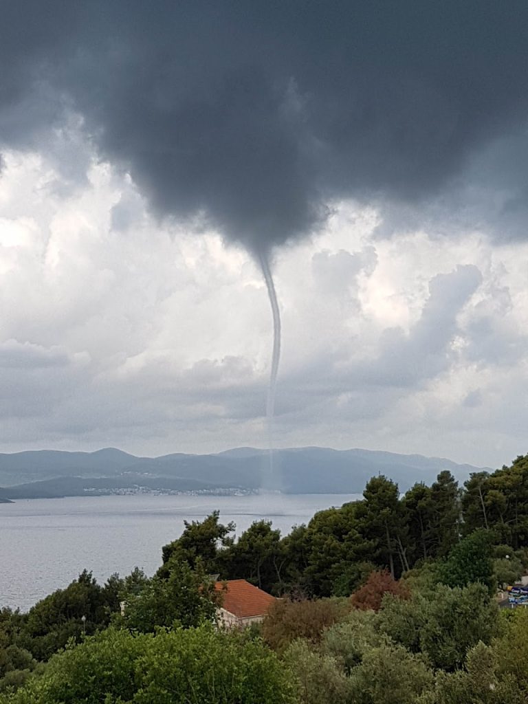 urlaub im süden kroatiens halbinsel peljesac, trsteno und dubrovnik tornado