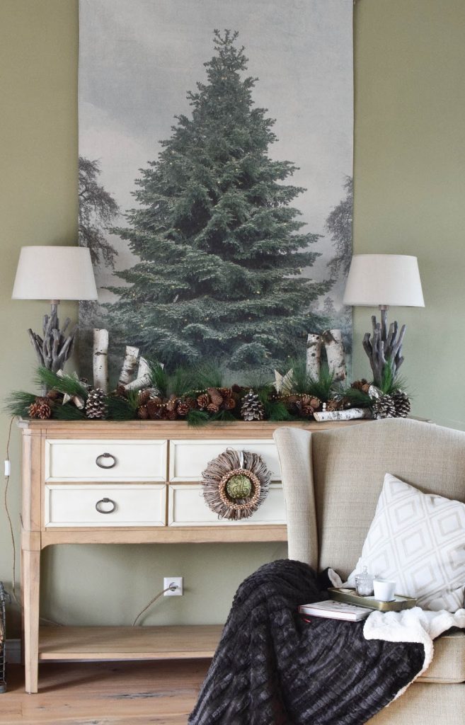 Weihnachtsbaum für die Wand: Weihnachtsdeko mal anders. Einfach und schnelle mit Lichterkette Tannenbaum auf Leinwand, Dekoidee, Deko, Weihnachtsdeko, Wohnzimmer