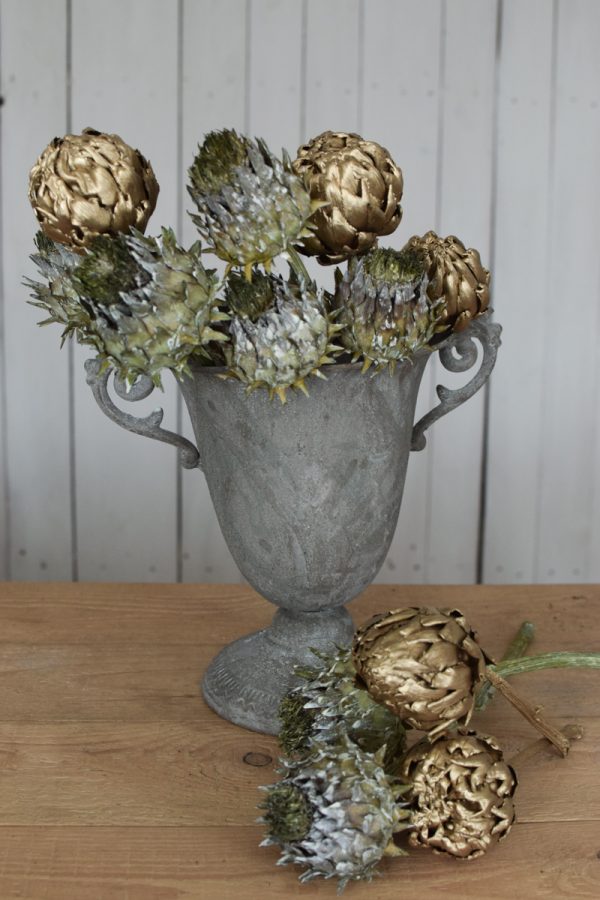 Amphore Pokal Pflanzgefäß Dekoidee Kelch Artischocke getrocknet grün goldig Trockenblumen Artischocken trocken