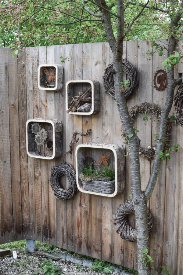 Birken Wandhänger 4er Set- Rahmen aus Birkenfurnier mit Drahtgitter. Dekoidee mit Naturmaterialen aus dem Mrs Greenery Shop. Dekoidee Wanddeko natürlich dekorieren