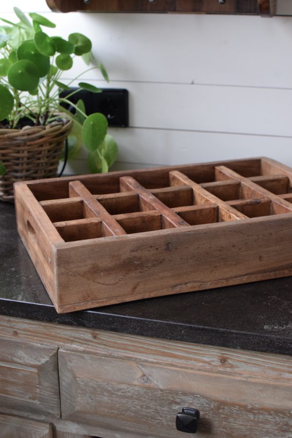 Holztablett Tablett Getränkekiste mit Einsatz. Holzkiste Kiste Holz im Mrs Greenery Shop bestellen
