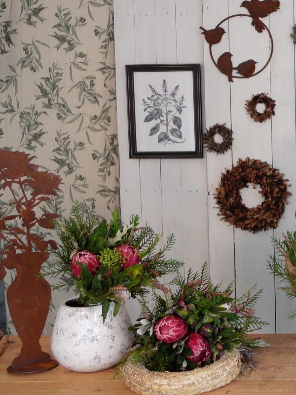 Blumenstrauss Strauß Protea Leucadendron exotisch fertig gebunden im Mrs Greenery Shop bestellen