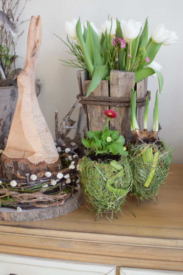Naturdeko Frühlingsdeko Osterdeko Ostern Deko mit Naturmaterialien Sideboard Style im Mrs Greenery Shop bestellen kaufen