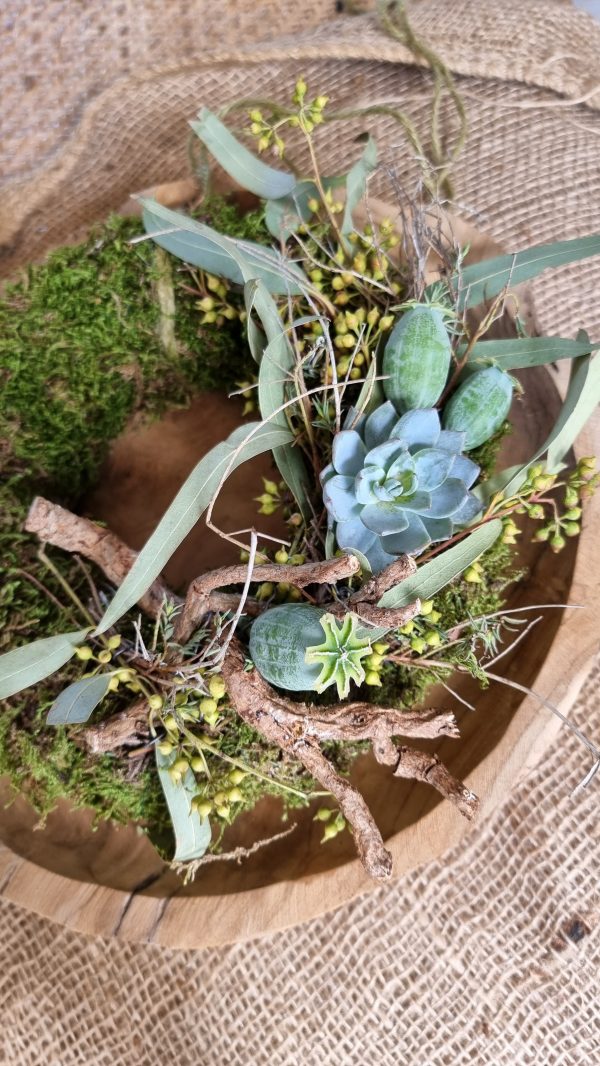 Mooskranz fertig gebunden mit Sukkulente Eukalyptus und Mohn. Fertigkranz Kränze Dekokranz frisch im Mrs Greenery Shop bestellen kaufen