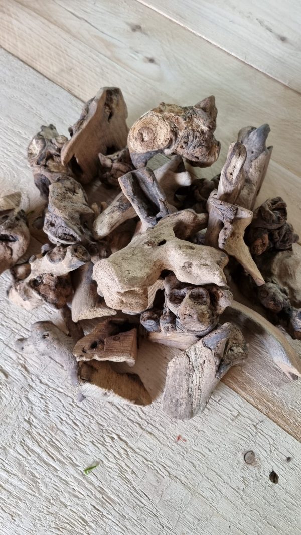 wurzelstuecke holzdeko wurzel dekoidee holzstuecke im mrs greeney shop bestellen kaufen