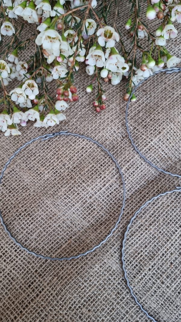 wellenring kranzbinden loop drahtring drahtkranz kreativsein kranzbinden kranz kränze im mrs greenery shop bestellen kaufen