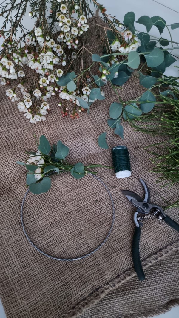 wellenring kranzbinden loop drahtring drahtkranz kreativsein kranzbinden kranz kränze im mrs greenery shop bestellen kaufen