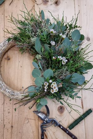 workshop kranzbinden kranz kränze frühling frühlingskranz kreativ atelier bad saulgau binden lernen mit mrs greenery