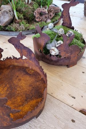 Hasenteller Hasentablett Osterdeko Hasendeko Osterhase Tischdeko Rostdeko Dekoidee Ostern im Mrs Greenery Shop bestellen kaufen