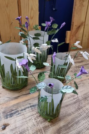 windlicht blumen metalldeko blumenvase metallvase frühlingsdeko im Mrs Greenery Shop bestellen kaufen