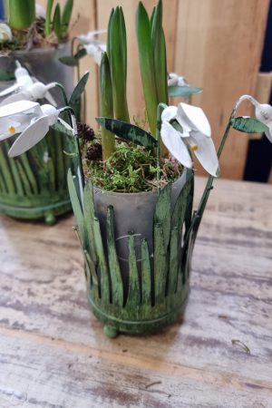 windlicht blumen metalldeko blumenvase metallvase frühlingsdeko im Mrs Greenery Shop bestellen kaufen