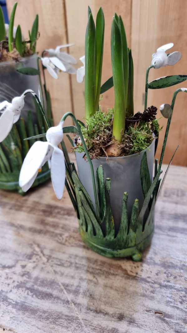 windlicht blumen metalldeko blumenvase metallvase frühlingsdeko im Mrs Greenery Shop bestellen kaufen