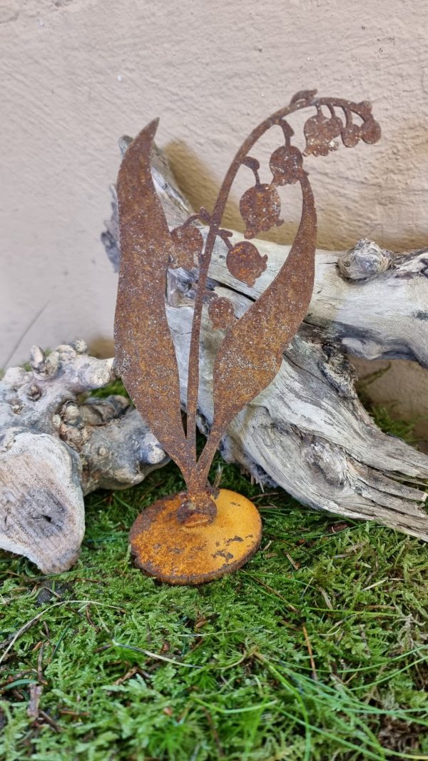 Rostdeko Osterdeko Frühlingsdeko Tischdeko Frühlingsblüher Metalldeko Dekoidee im Mrs Greenery Shop bestellen kaufen