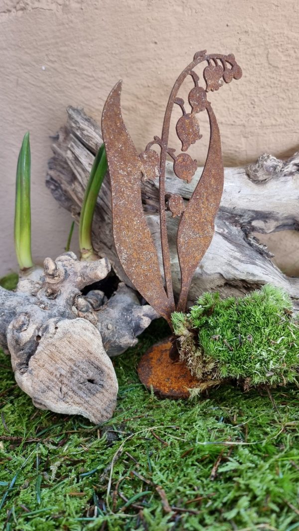 Rostdeko Osterdeko Frühlingsdeko Tischdeko Frühlingsblüher Metalldeko Dekoidee im Mrs Greenery Shop bestellen kaufen