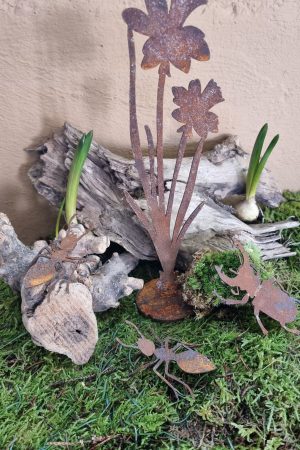 Rostdeko Osterdeko Frühlingsdeko Tischdeko Frühlingsblüher Ameise Käfer Insekten Metalldeko Dekoidee im Mrs Greenery Shop bestellen kaufen