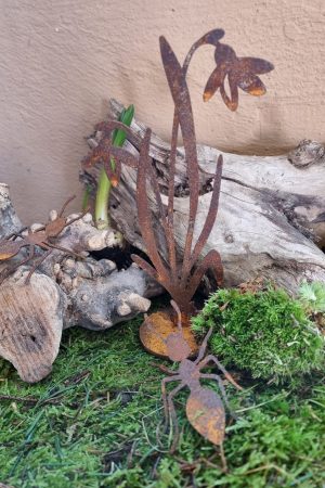 Rostdeko Osterdeko Frühlingsdeko Tischdeko Frühlingsblüher Ameise Käfer Insekten Metalldeko Dekoidee im Mrs Greenery Shop bestellen kaufen