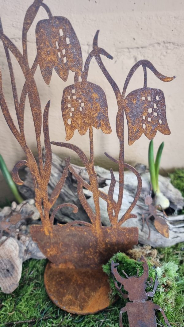 Rostdeko Osterdeko Frühlingsdeko Tischdeko Frühlingsblüher Metalldeko Dekoidee im Mrs Greenery Shop bestellen kaufen