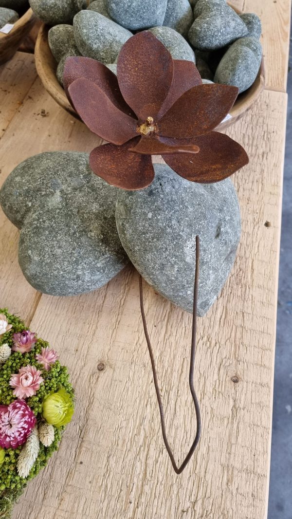 rostblume blume metallblume rostig metalldeko blüte rostblüte dekoblüte metall rost im mrs greenery shop bestellen kaufen