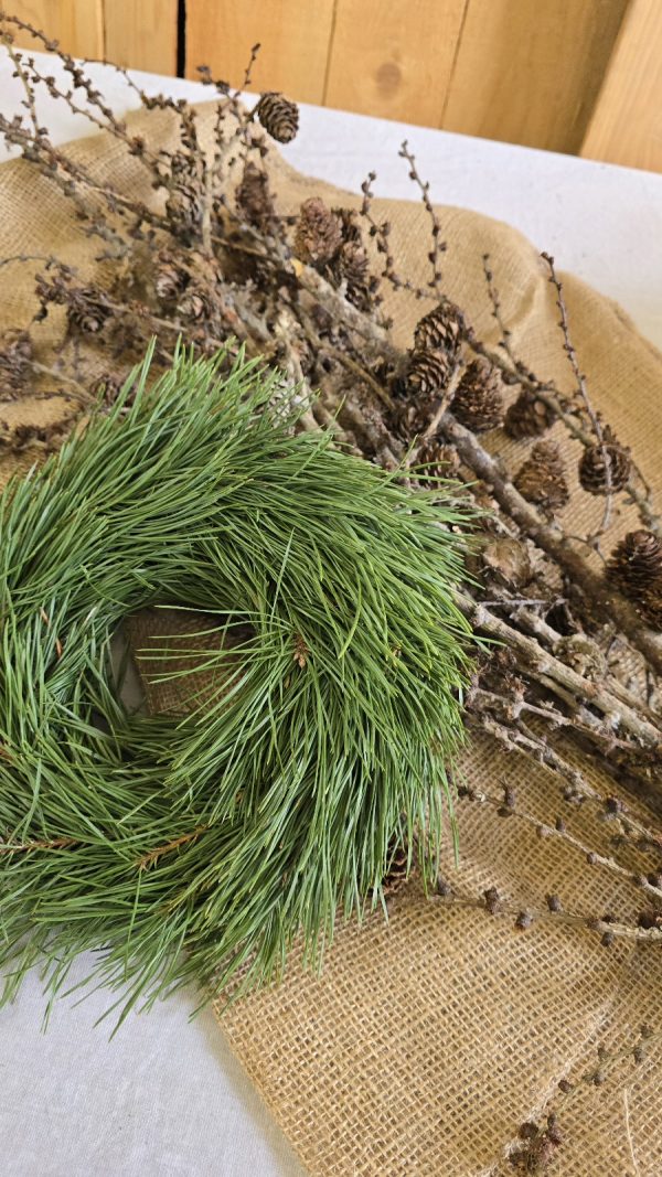 Kranz Kränze fertig gebunden Kiefer Tannengrün Tannenkranz Weihnachtsdeko Naturdeko im Mrs Greenery Shop bestellen kaufen