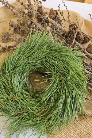 Kranz Kränze fertig gebunden Kiefer Tannengrün Tannenkranz Weihnachtsdeko Naturdeko im Mrs Greenery Shop bestellen kaufen
