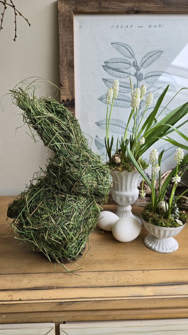 Hase grashase heuhase gras heu Osterhase naturhase dekohase osterdeko deko natur dekoidee holzdeko naturdeko im Mrs Greenery Shop bestellen kaufen