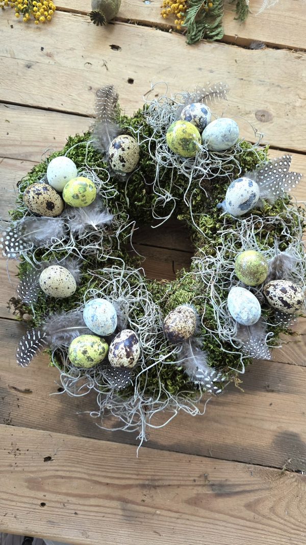 Osterkranz Ostern Mooskranz Kranz Kränze fertig gebunden Eierkranz Dekokranz Moosdeko im Mrs Greenery Shop bestellen kaufen