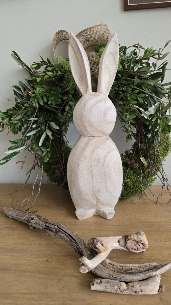 Hase Holzhase Osterhase Vollholz Pappel Pappelholz Pappelhase naturhase dekohase handarbeit osterdeko deko natur dekoidee holzdeko naturdeko im Mrs Greenery Shop bestellen kaufen