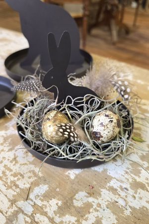 metallhase hase tablett osterdeko ostern naturdeko im Mrs Greenery Shop bestellen kaufen