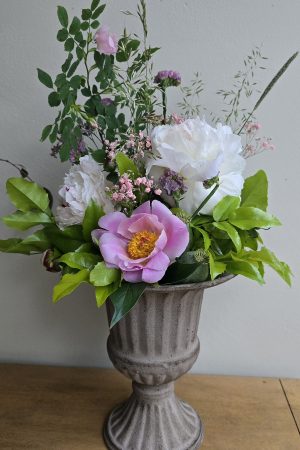 pokal amphore grau vase metallvase dekovase metall im mrs greenery shop bestellen kaufen