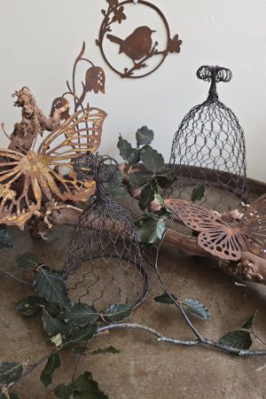 Rebenast Ast Zweig Rebe Holzast dekoast gloche glocke drahtglocke deko naturdeko im mrs greenery Shop bestellen kaufen