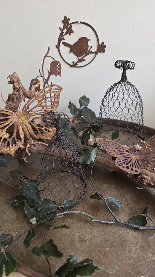 Rebenast Ast Zweig Rebe Holzast dekoast gloche glocke drahtglocke deko naturdeko im mrs greenery Shop bestellen kaufen