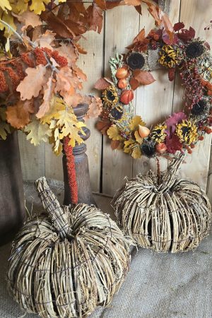 kürbis holz herbstdeko dekokürbis dekoidee deko im Mrs Greenery Shop bestellen kaufen naturdeko