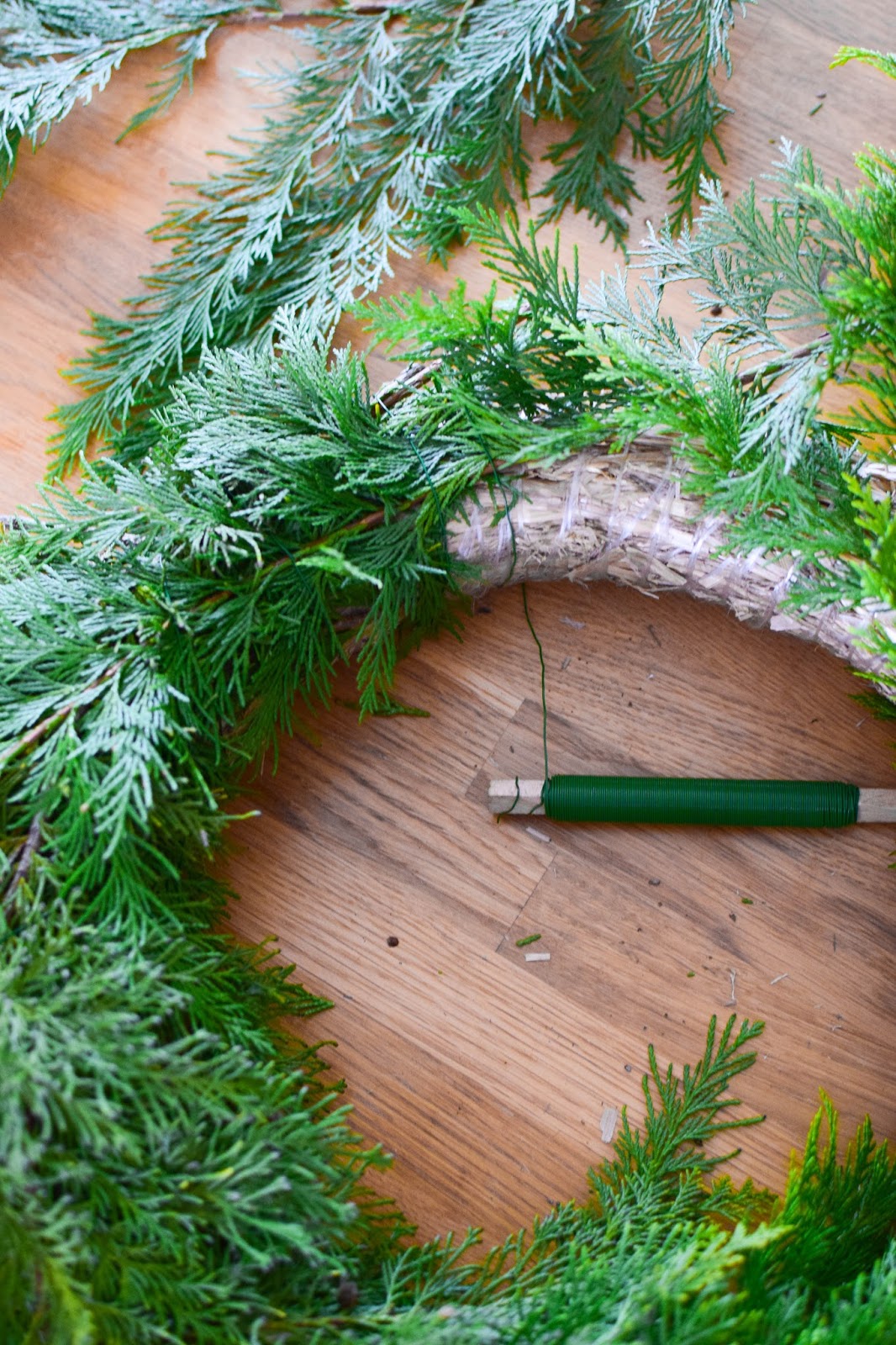 DIY Krnze aus Thuja - einfach, schnell und kreativ | DIY, Blumen &  Naturdeko | Mrs Greenery