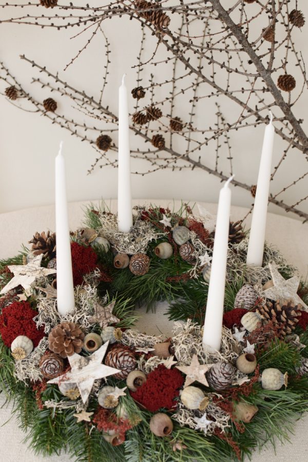 DIY Kreativ-Set Adventskranz Kranz Kränze selberbinden Advent Zapfen Sterne Flechten Wintergrün im Mrs Greenery Shop bestellen Greenery Kapsel Zapfen Zauber Deluxe
