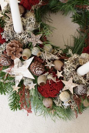 DIY Kreativ-Set Adventskranz Kranz Kränze selberbinden Advent Zapfen Sterne Flechten Wintergrün im Mrs Greenery Shop bestellen Greenery Kapsel Zapfen Zauber Deluxe