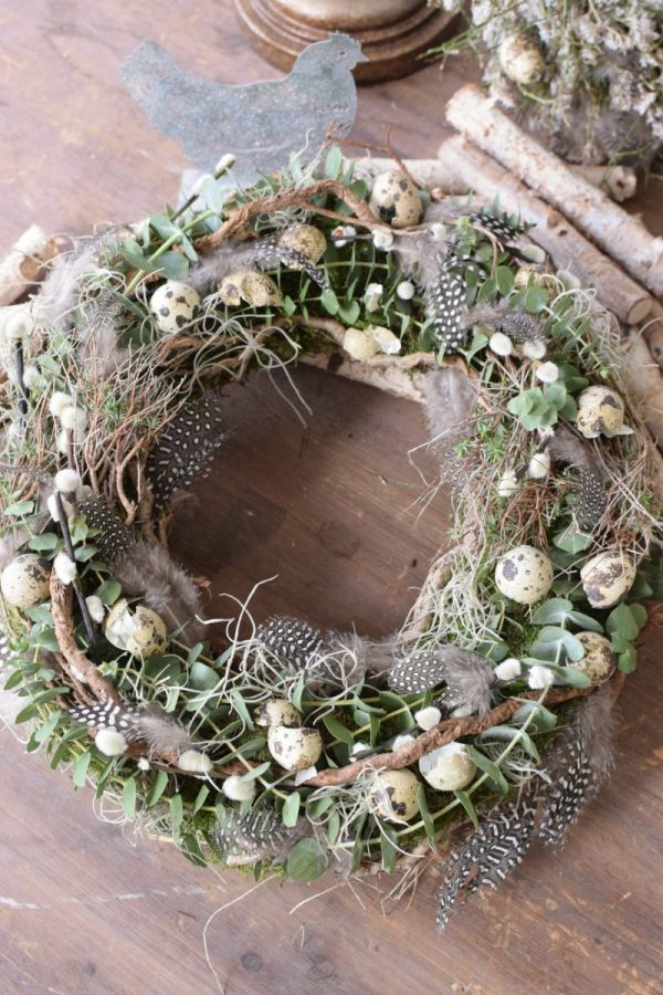 Osterkranz deluxe einfach selber binden im Mrs Greenery Workshop. Online-Workshop ganz gemütlich von Zuhause aus. Kranz Kränze Osterdeko Ostern Kranzbinden mit Naturmaterialien