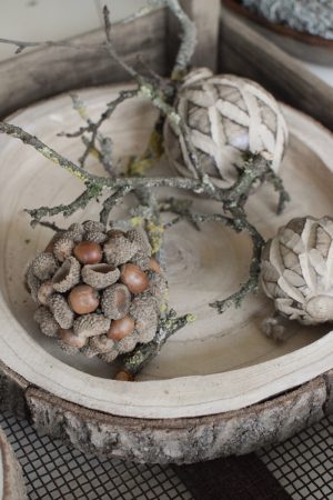 Holz Tablett aus Baumscheibe Tablett Naturholz unbehandelt Dekotablett Herbstdeko Winterdeko Schale Holzschale im Mrs Greenery Shop bestellen