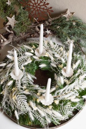 DIY Kreativ-Set Adventskranz Kranz Kränze selberbinden Advent Wintertraum Trockenblumen weiß Wintergrün im Mrs Greenery Shop bestellen Greenery Adventskränze bio