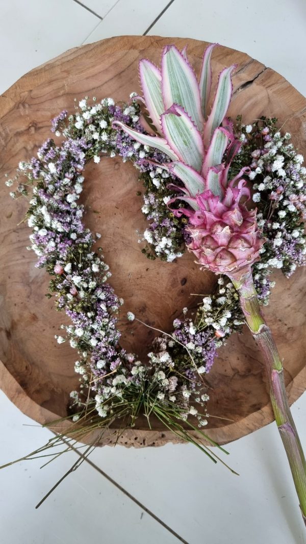Schleierkraut frisch rosa pink violett bund baby ananas mini dekoananas sommerdeko pink deko mit naturmaterial rosa dekofrucht im Mrs Greenery Shop