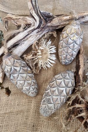 Holzanhänger Zapfen Weihnachtsanhänger Weihnachtsdeko Holzzapfen Dekoidee im Mrs Greenery Shop bestellen kaufen