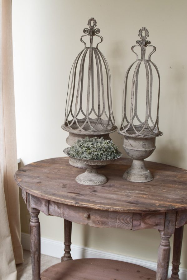 Pflanztopf Set Antik Love aus Metall. Metalldeko im Antiklook. Pflanztopf mit Haube. Vintage Look im Mrs Greenery Shop bestellen