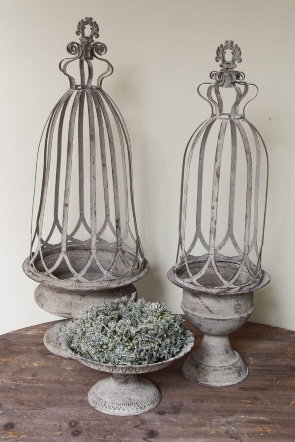 Pflanztopf Set Antik Love aus Metall. Metalldeko im Antiklook. Pflanztopf mit Haube. Vintage Look im Mrs Greenery Shop bestellen