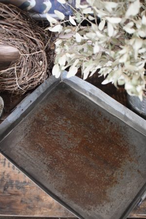 Antikes Tablett groß. Metalltablett Dekotablett Metalldeko Vintage im Mrs Greenery Shop bestellen