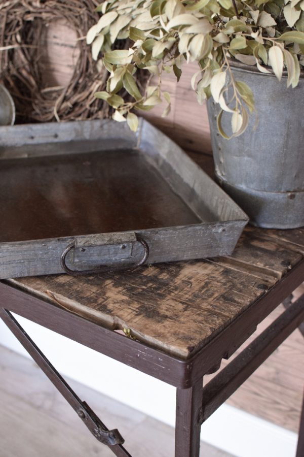 Antikes Tablett groß. Metalltablett Dekotablett Metalldeko Vintage im Mrs Greenery Shop bestellen