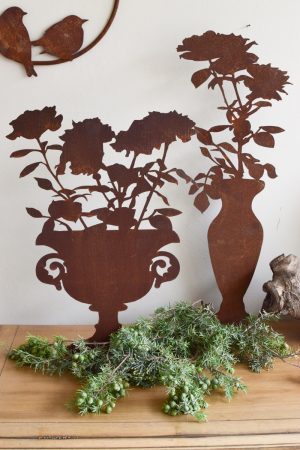 Amphore Vase mit Blumen Rostblumen Blumendeko Rostdeko Dekoidee im Mrs Greenery Shop bestellen kaufen
