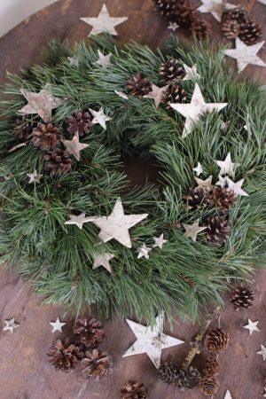 DIY Winterkranz Kreativ-Set zum selberbinden selbermachen Kranz Kränze Weihnachten Winter Advent Kreativsein Online Workshop Kranzbinden