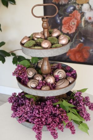 Etagere Romantik Zink 2-lagig. Deko Etagere Tischdeko Metalldeko antik im Mrs Greenery Shop bestellen kaufen